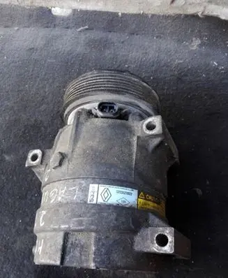 Renault Laguna II Air conditioning (A/C) compressor (pump) 3200021822 1135320 110120195