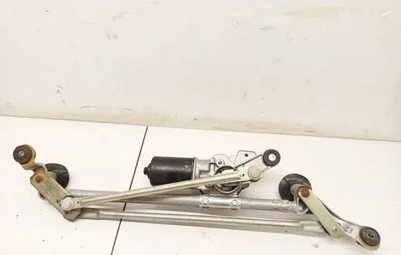 Nissan e-NV200 Front wiper linkage and motor 