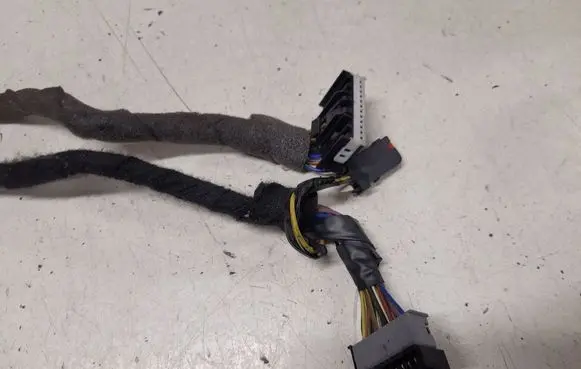 Opel Insignia A Front door wiring loom 13264922 2GW