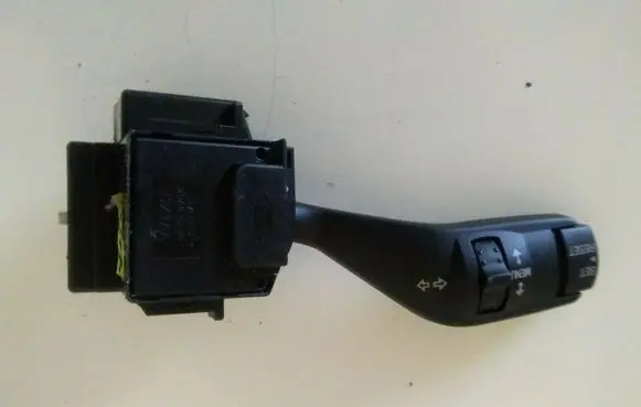 Ford Focus Multifunctional control switch/knob DX1AA 17D940