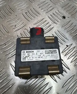Volkswagen Golf SportWagen Distronic sensor radar 3QF907561A 39R10055 0203301599