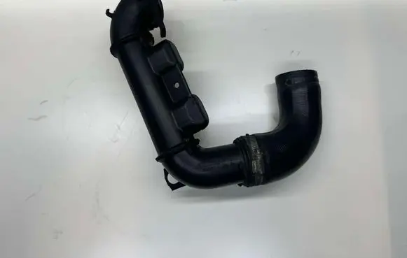 Ford Focus C-MAX Air intake duct part 9653777080 003533