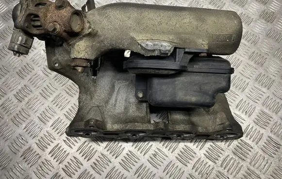 Mazda Premacy Intake manifold 