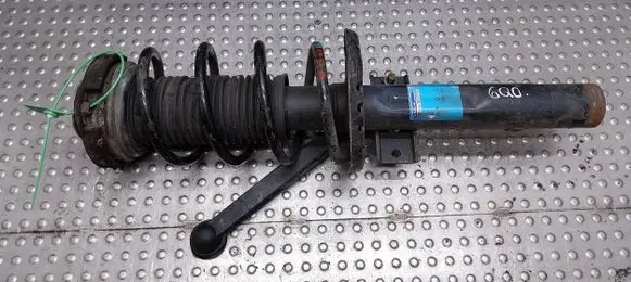 Volkswagen Polo IV 9N3 Front shock absorber/damper 6Q0413031BN