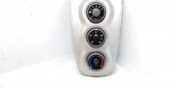 Toyota Yaris Climate control unit 554060D190 758857 758734