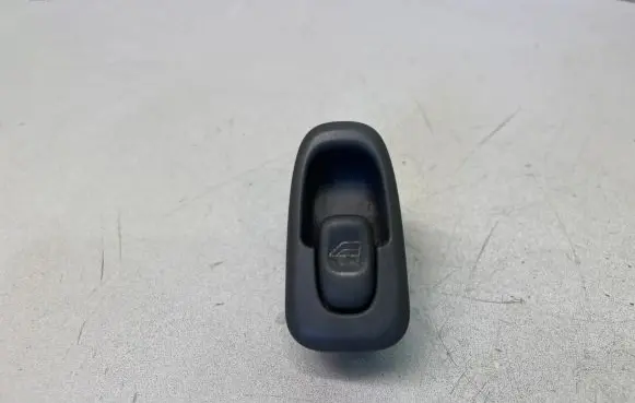 Volvo S70 V70 V70 XC Electric window control switch 9472279