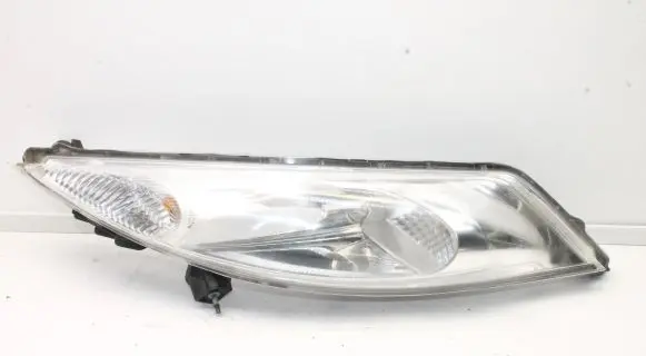 Nissan Juke I F15 Headlight/headlamp