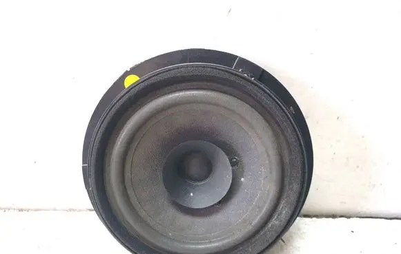 Suzuki Swift I Rear door speaker 3910263J50