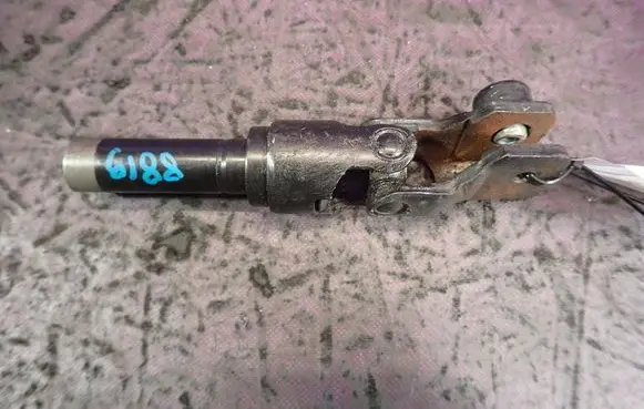 Renault Laguna III Steering column universal joint 