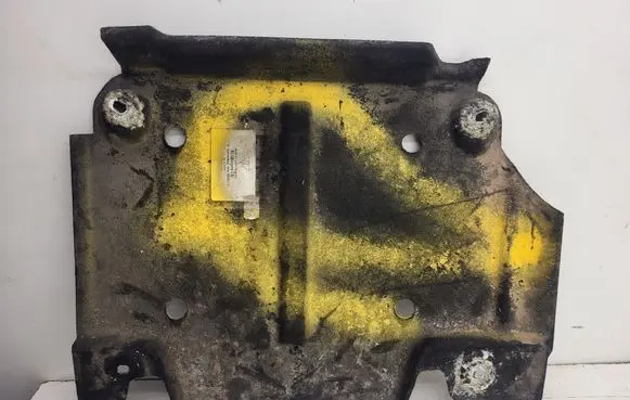 Porsche Macan (95B) Other under body part 95B825216