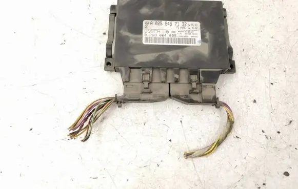 Mercedes-Benz E W211 Parking PDC control unit/module 0255457132 A0255457132