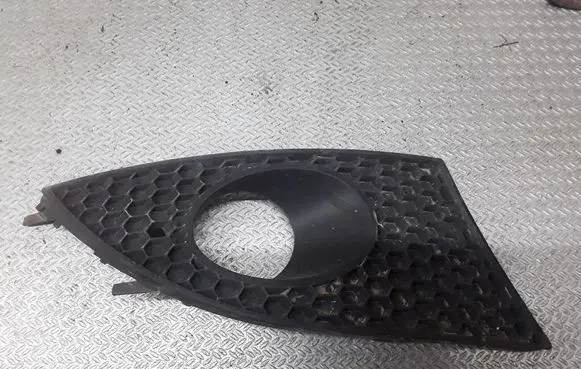 Seat Altea XL Front fog light trim/grill 5P0853666C
