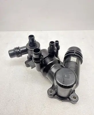 BMW X5 G05 Thermostat/thermostat housing 8596115