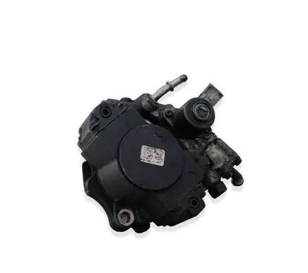 Mercedes-Benz C W204 Fuel injection high pressure pump A6510700601