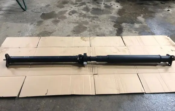 BMW 5 F10 F11 Drive shaft (set) 7563168