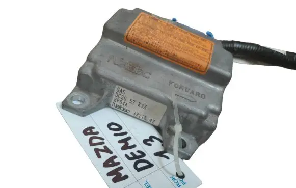 Mazda Demio Airbag control unit/module DC2057K3X