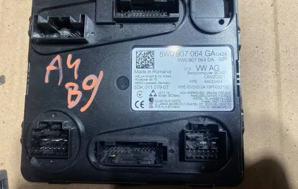 Audi A4 S4 B9 8W Comfort/convenience module 8W0907064DA 8W0907064GA