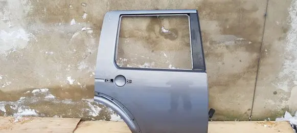 Land Rover Discovery 3 - LR3 Rear door