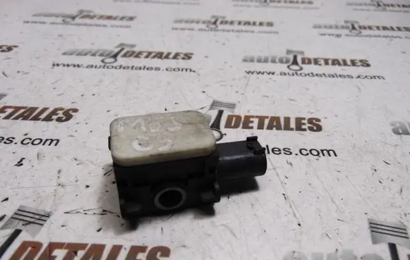 Mercedes-Benz GL X164 Airbag deployment crash/impact sensor A0038202926