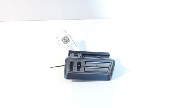 Jaguar XF X250 A set of switches 8X2311654BC