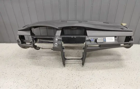 BMW 5 E60 E61 Dashboard 6976421 697642112 7138510