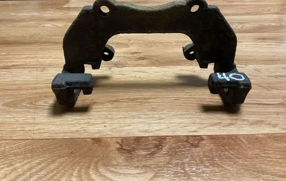 Volvo V50 Front Brake Caliper Pad/Carrier 