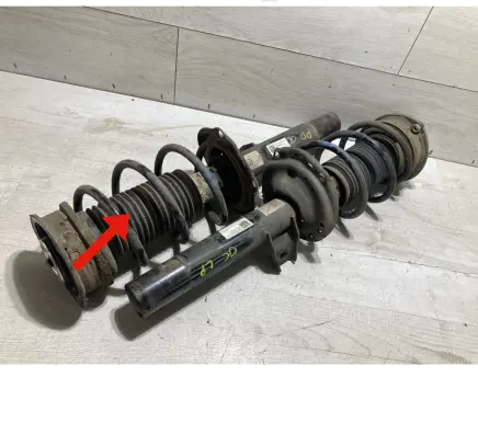Skoda Octavia Mk3 (5E) Front shock absorber with coil spring 5q0413023hc