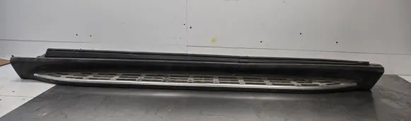 Mercedes-Benz GLE W167 Sill A1676986100 A1676981701 A1676986701