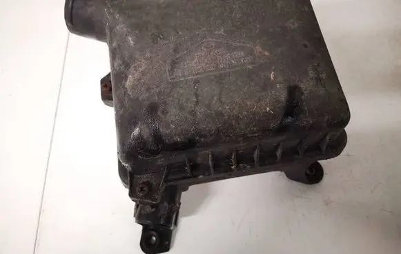 Hyundai Accent Air filter box 281111 28111-1