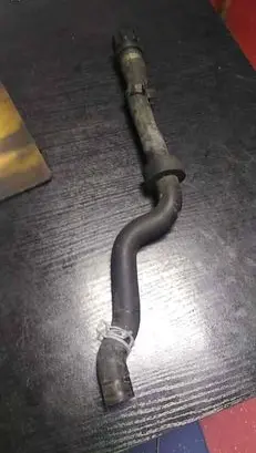 BMW 5 E60 E61 Engine coolant pipe/hose 6912735