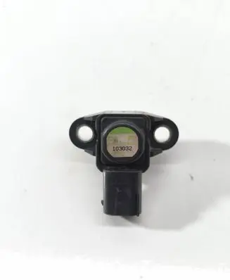 Mercedes-Benz E W212 Air pressure sensor A0051535028 103032