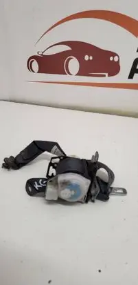 Honda Civic Rear seatbelt 040847