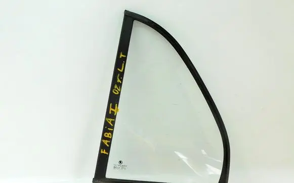 Skoda Fabia Mk1 (6Y) Rear side window 193358
