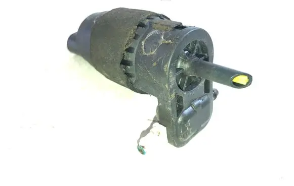 Audi Q5 SQ5 FY Windscreen/windshield washer pump 8K9955647