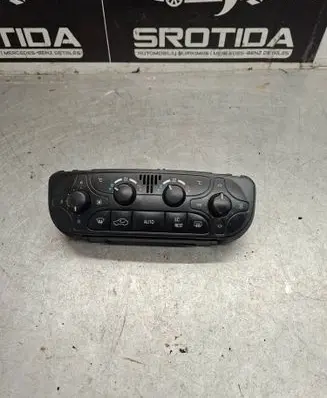 Mercedes-Benz C W203 Climate control unit 2038300285 9140010322