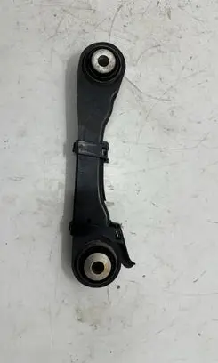 BMW 5 G30 G31 Rear upper control arm/wishbone 6867537