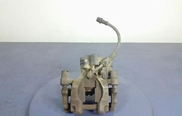 Rear brake caliper