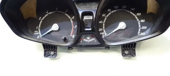 Ford Fiesta Speedometer (instrument cluster)