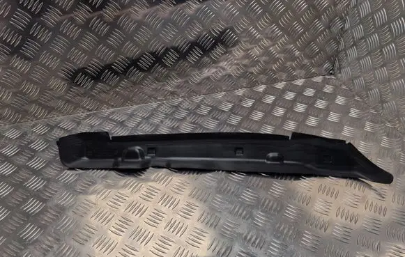 Skoda Octavia Mk4 Fender foam support/seal 5E3821111B