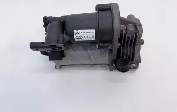 Mercedes-Benz ML W166 Air suspension compressor/pump A1663200104 A1663200204