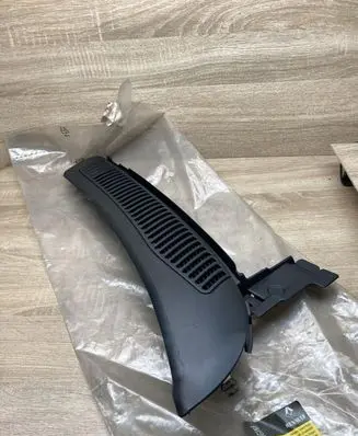 Renault Megane I Dashboard side air vent grill/cover trim 7700834098