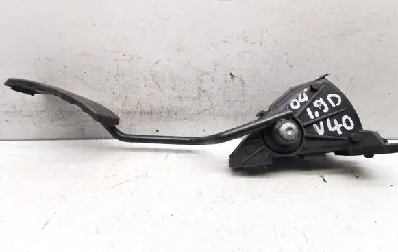 Volvo S40, V40 Accelerator throttle pedal 30865643