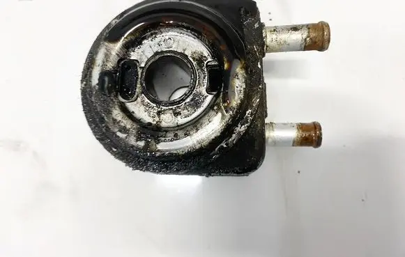 Toyota Avensis T270 Engine oil radiator 