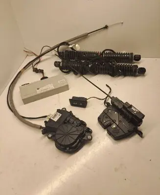 BMW 7 F01 F02 F03 F04 Tailgate hydraulic set 10213510 00000D98 00000D9A