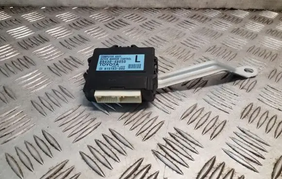 Lexus RX 450H Wing mirror control module 8943048050 615163000