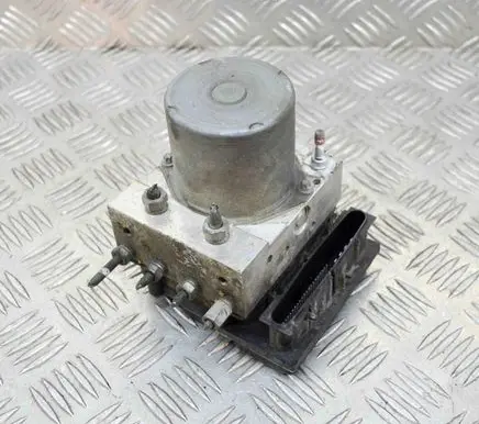 Toyota Avensis T270 ABS Pump 0265235406 4454005070