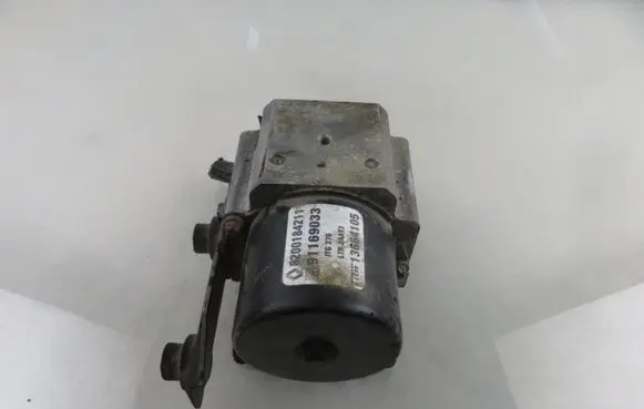 Opel Vivaro ABS Pump 13664105 13509005K 54084684A