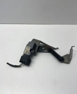 Volvo XC90 Rear air suspension level height sensor 31360330 A426S