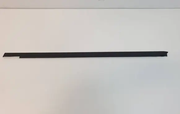BMW 3 E36 Rear door glass trim molding 8119964 51368119964