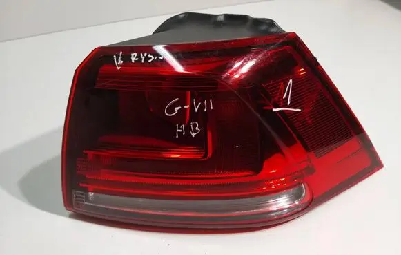 Volkswagen Golf VII Rear/tail lights 5G0945096F 90017906 L900179064239